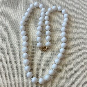 Vintage White Beaded Necklace